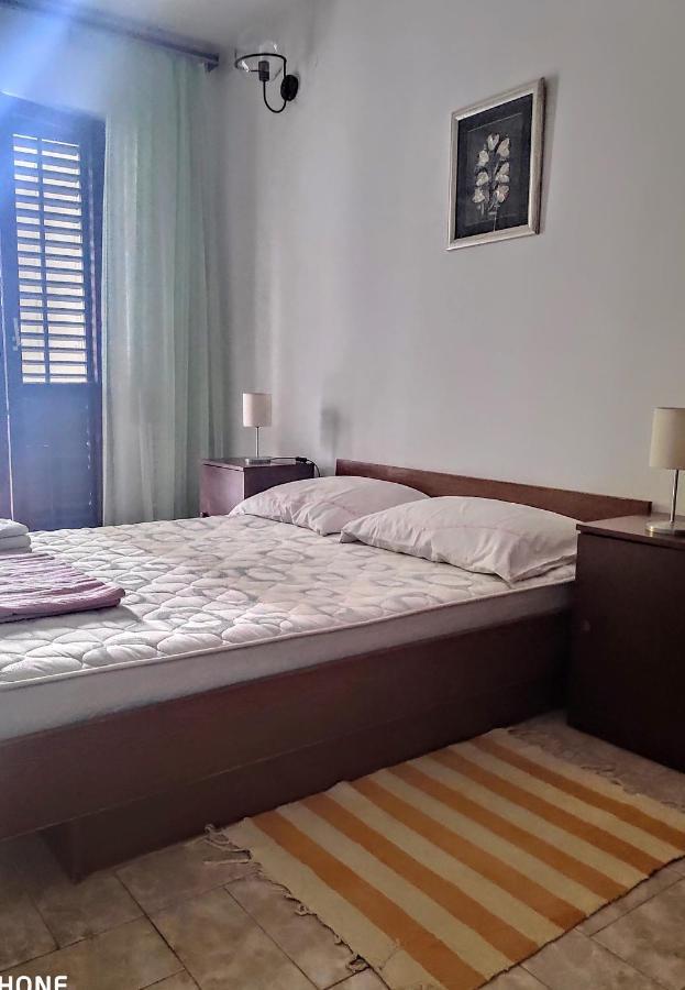 Apartments Tamaris Заострог Екстериор снимка